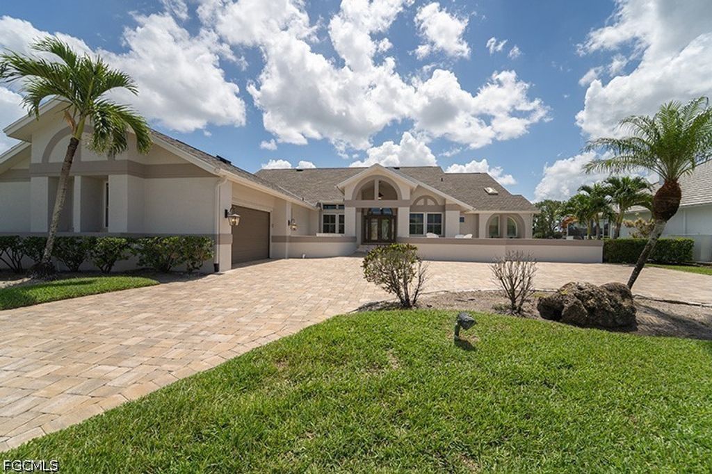 16918 Timberlakes Dr, FORT MYERS
