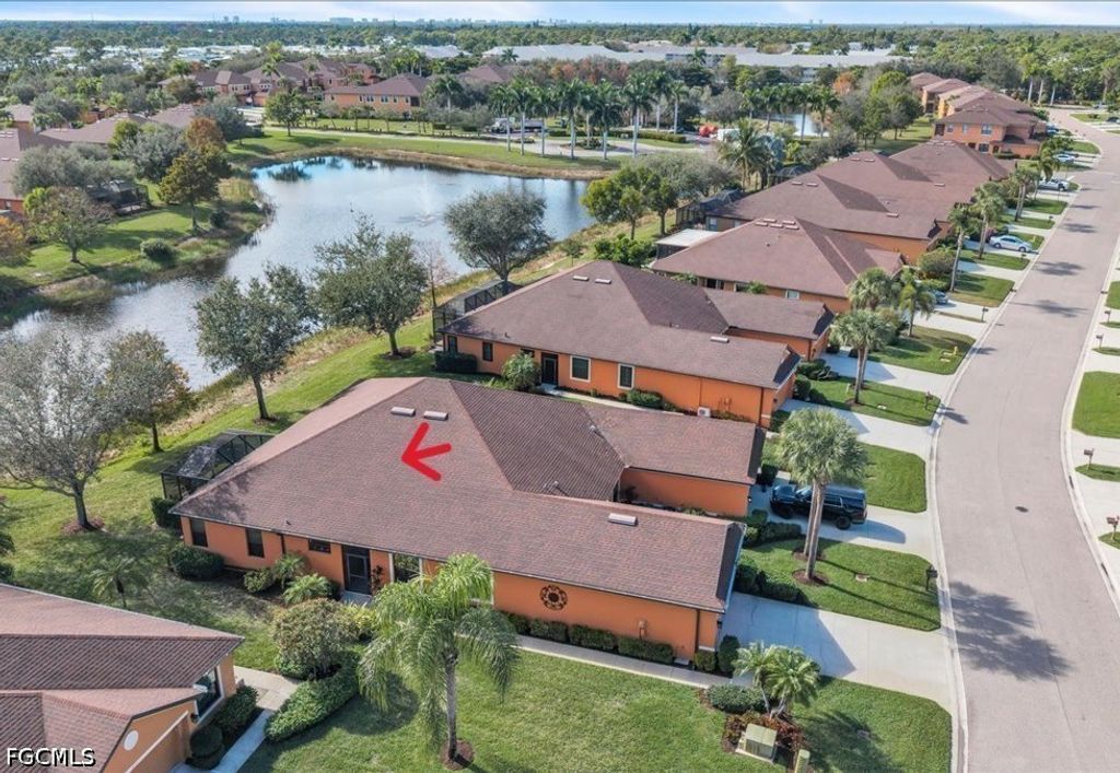 3717 Pino Vista Way, ESTERO