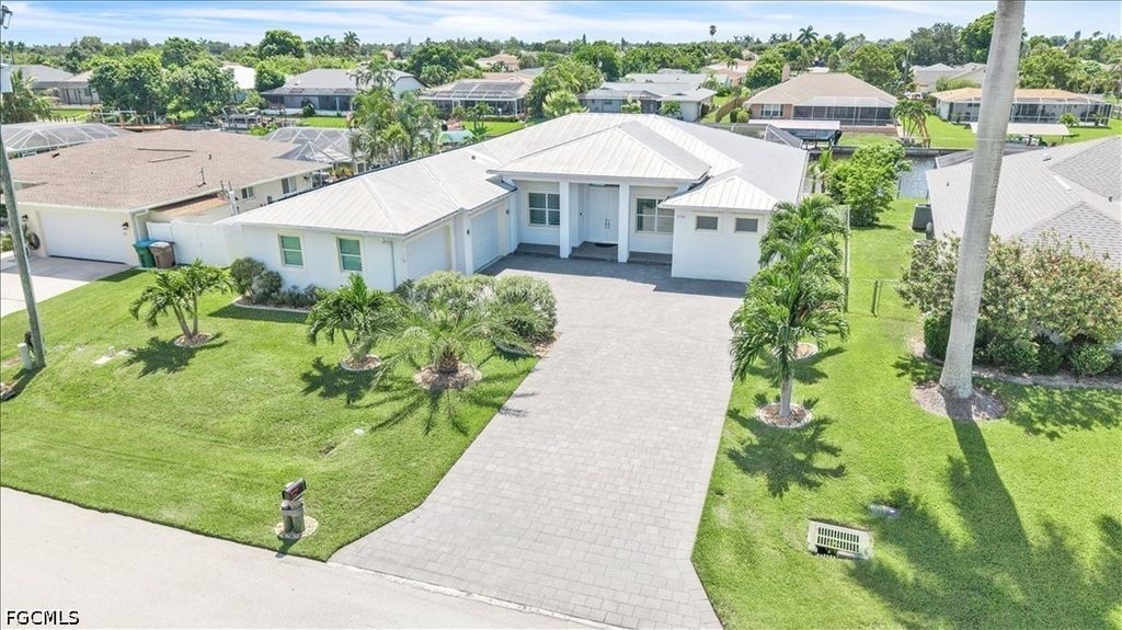 2918 Se 10th Pl, Cape Coral