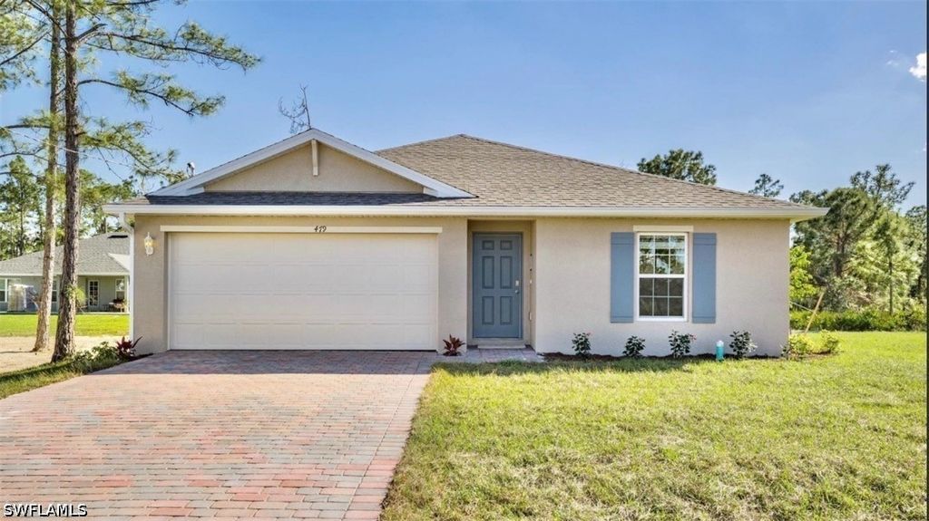 8007 Sandalwood Cir, Labelle