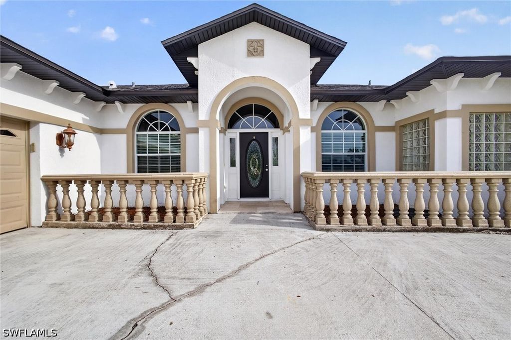 8044 San Carlos Blvd, Fort Myers