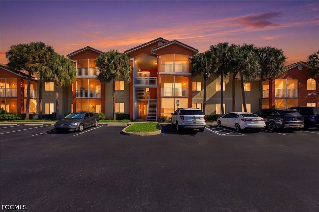 6321 Aragon Way 306, Fort Myers
