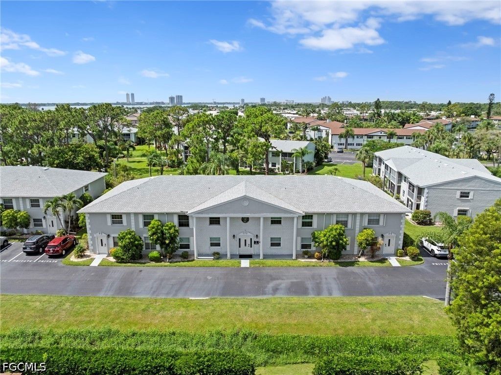 7104 Nantucket Cir 3, North Fort Myers
