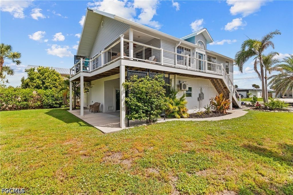 17750 Rebecca Ave, Fort Myers Beach