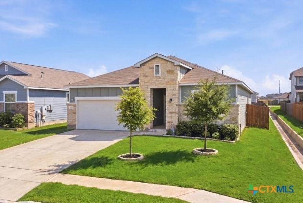 3517 Tripps Place, Seguin