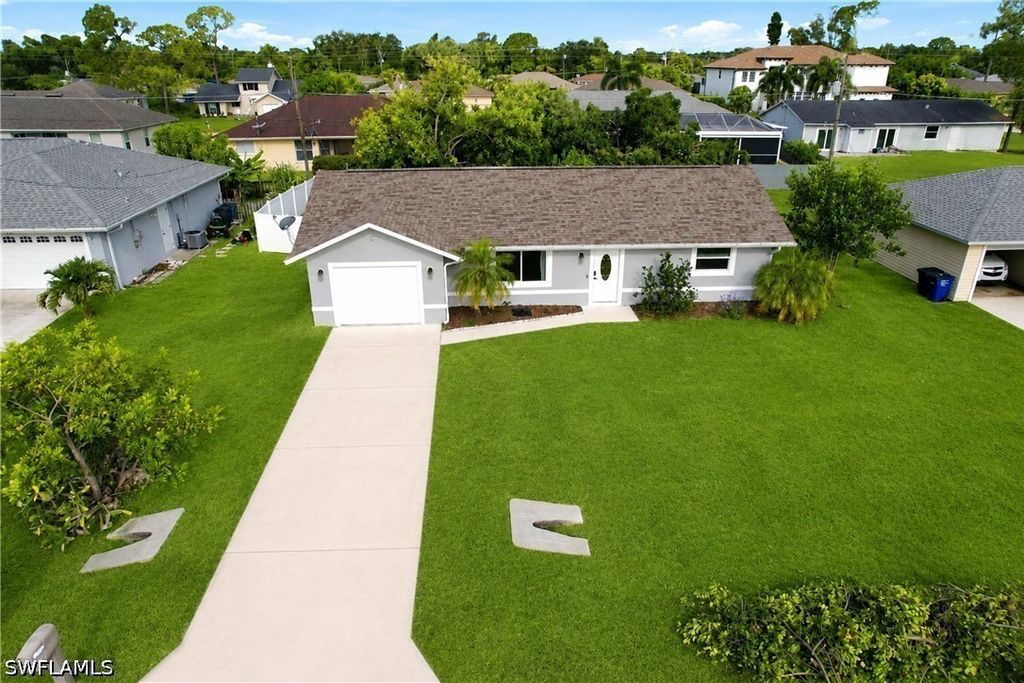 18500 Sarasota Rd, FORT MYERS