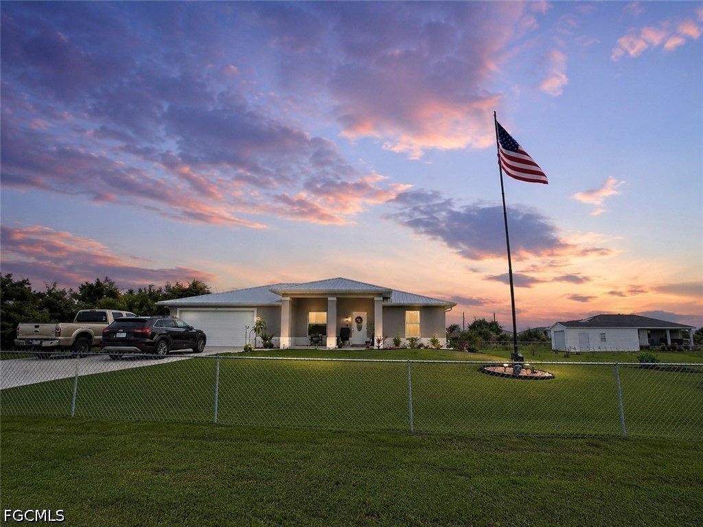 125 Plantation Dr, LABELLE
