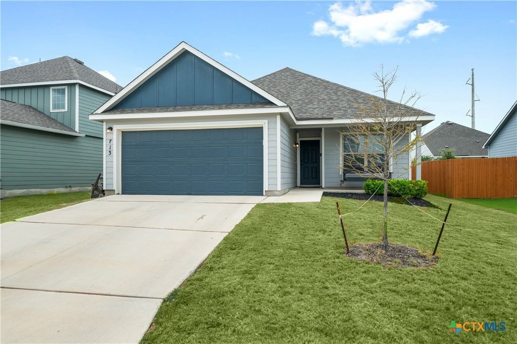 713 Angus Drive, Seguin