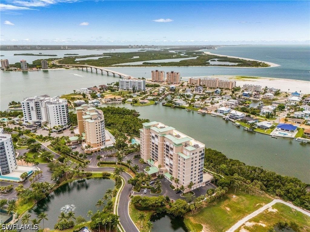 4192 Bay Beach Ln 875, Fort Myers Beach