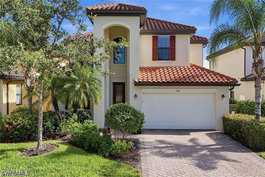 4381 Madagascar Palm Way, Naples