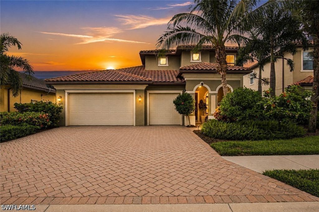 4433 Tamarind Way, Naples