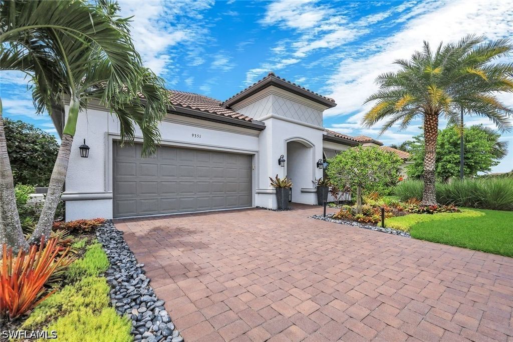 9351 Montelanico Loop, NAPLES