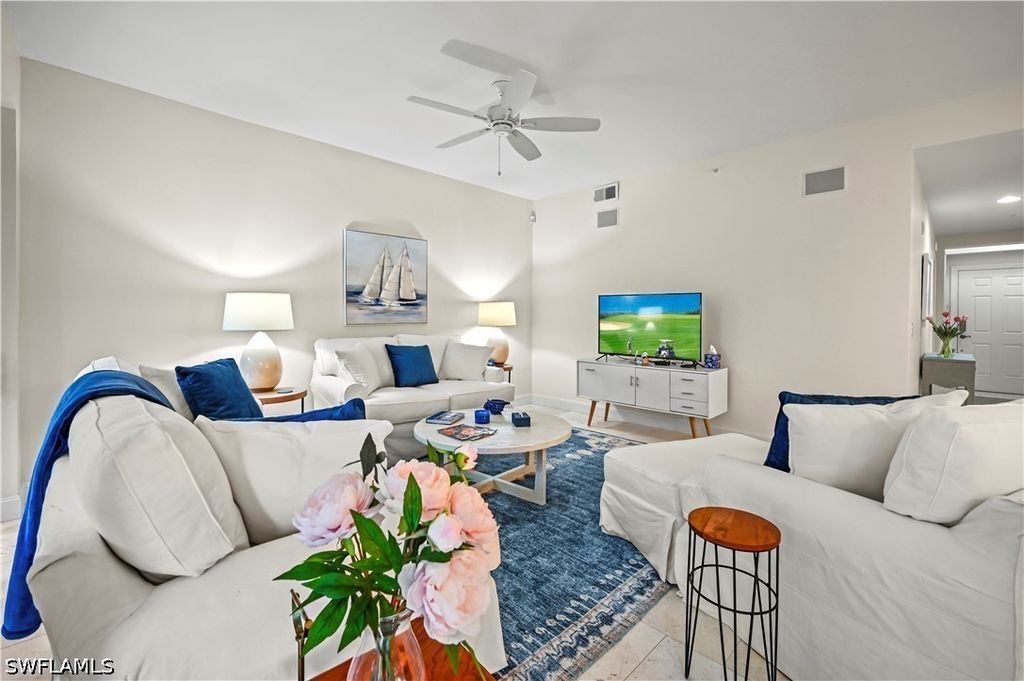 20940 Island Sound Cir 105, Estero