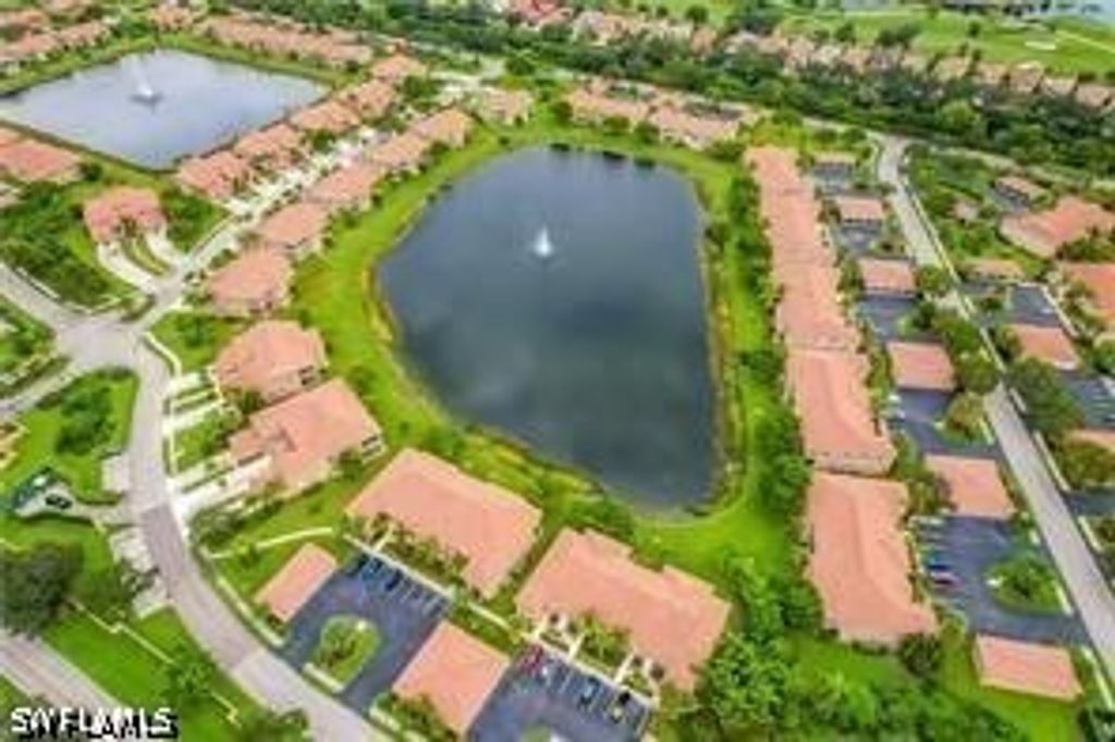 6550 Huntington Lakes Cir 203, Naples