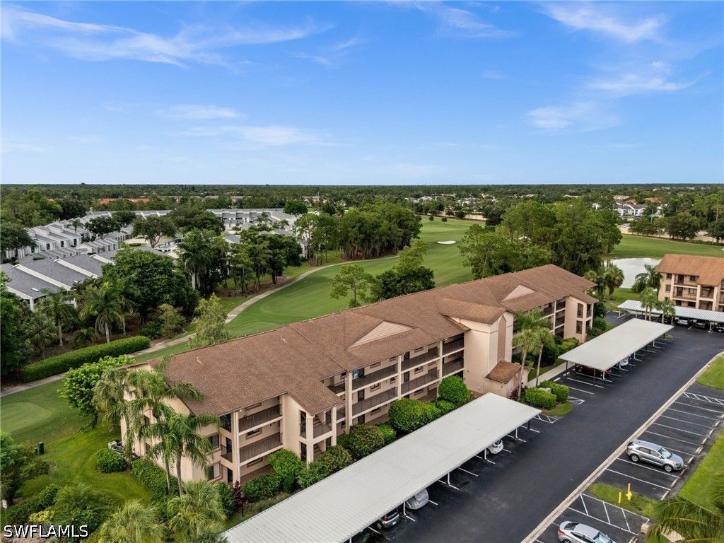 7380 Saint Ives Way 1202, Naples