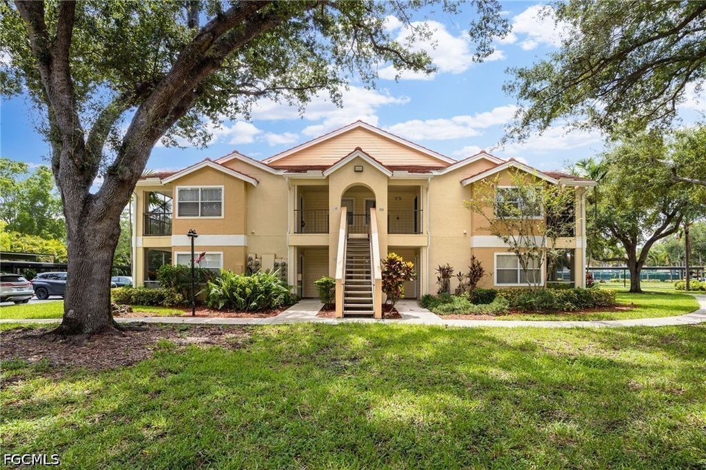 12591 Equestrian Cir 1210, FORT MYERS
