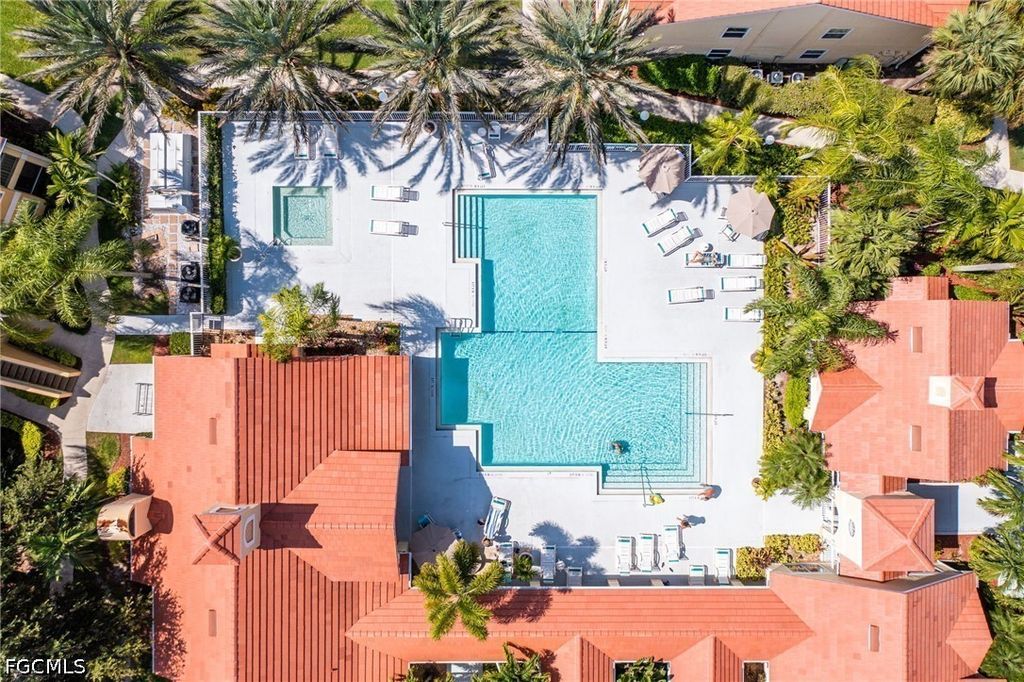 12591 Equestrian Cir 1210, FORT MYERS