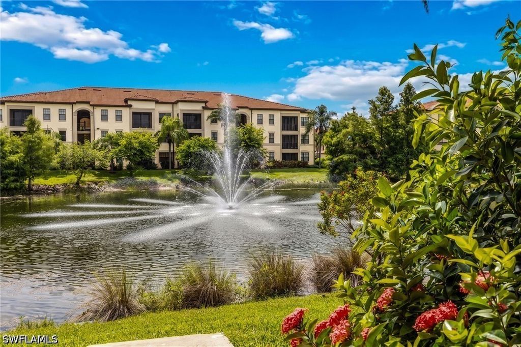 12960 Positano Cir 202, Naples