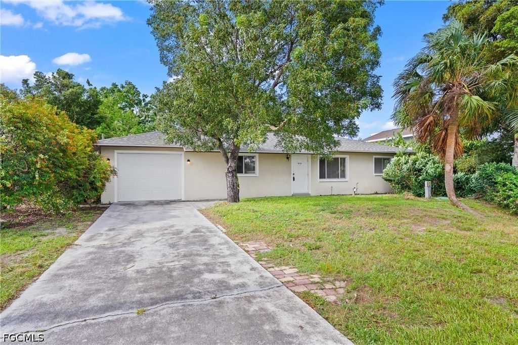 8121 Winged Foot Dr, FORT MYERS