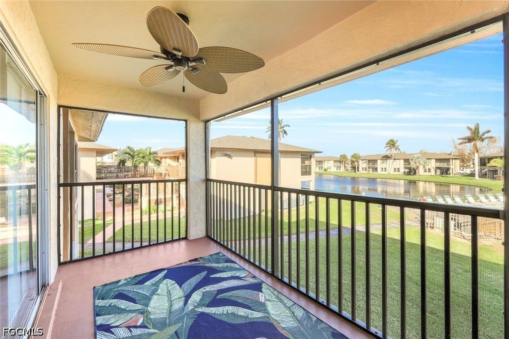 16881 Davis Rd 624, Fort Myers