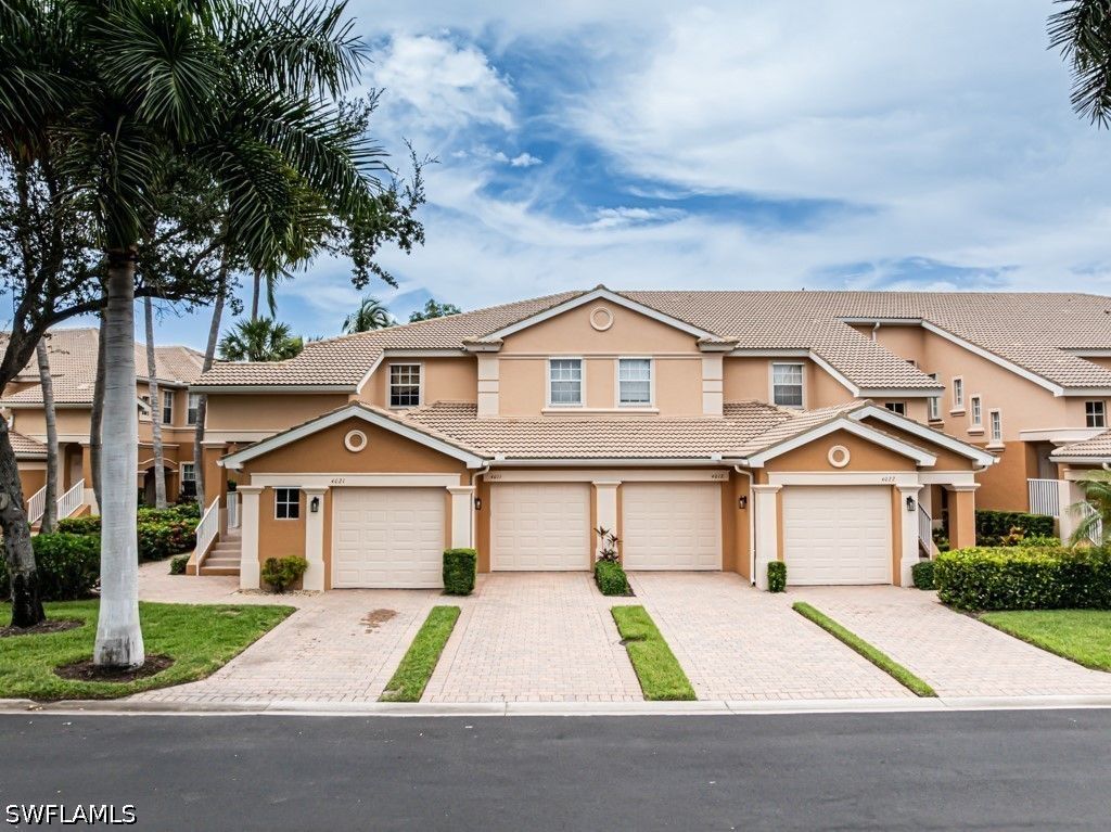 9641 Spanish Moss Way 4011, Bonita Springs
