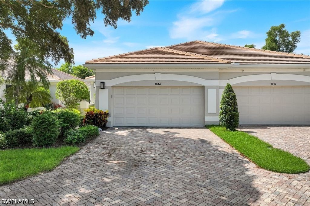 1814 Leamington Ln, Naples