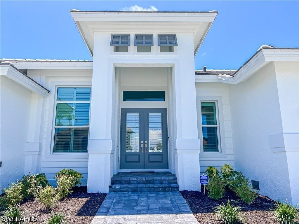 554 N Barfield Dr, Marco Island