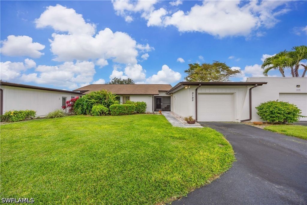 3195 Boca Ciega Dr C10, Naples