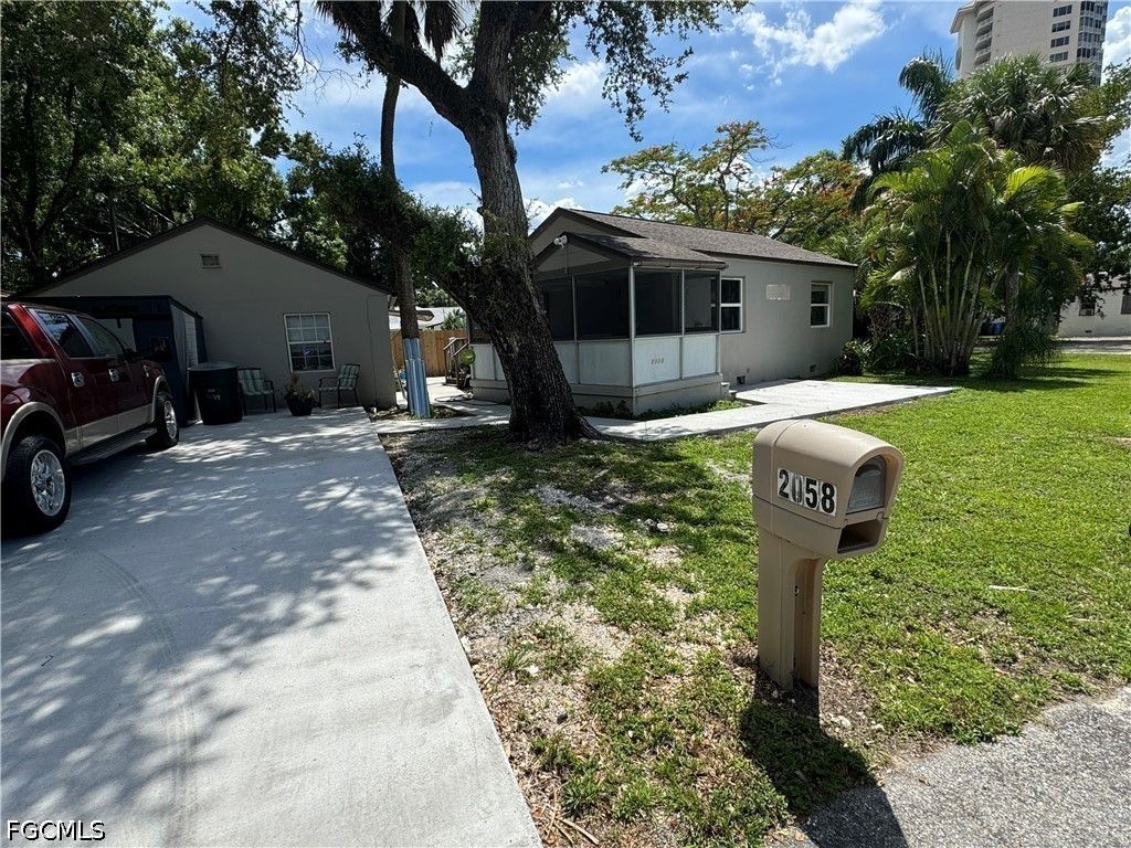 2060 Bayside Pkwy, Fort Myers