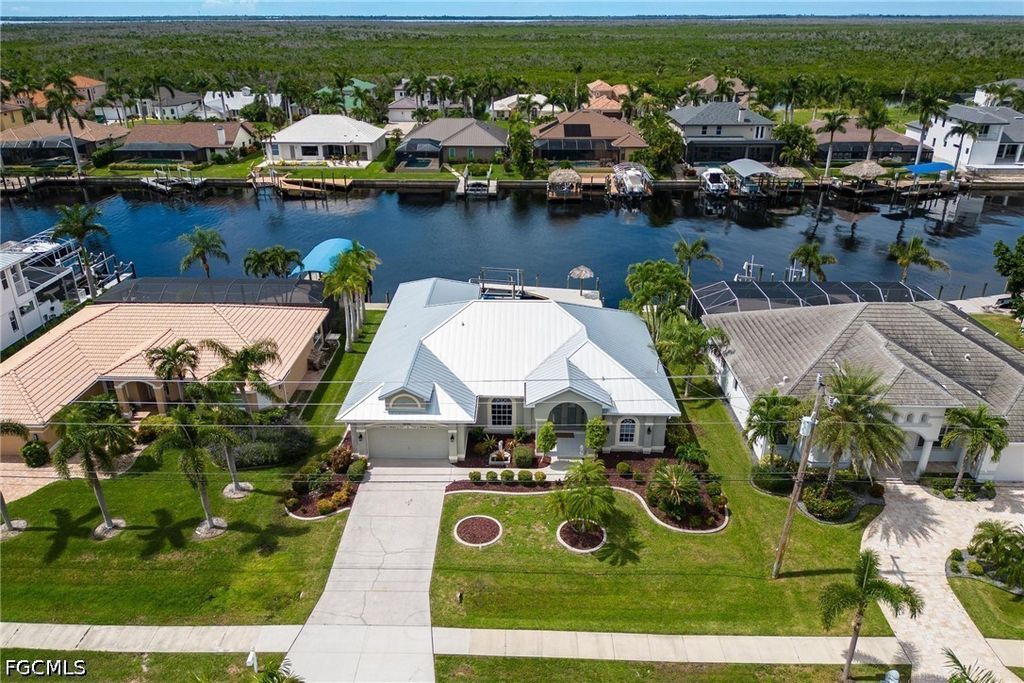 5234 Sands Blvd, Cape Coral
