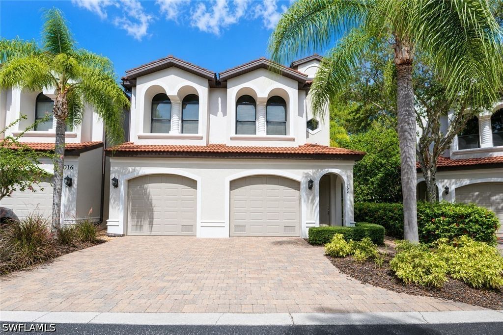 27016 Adriana Cir 202, Bonita Springs