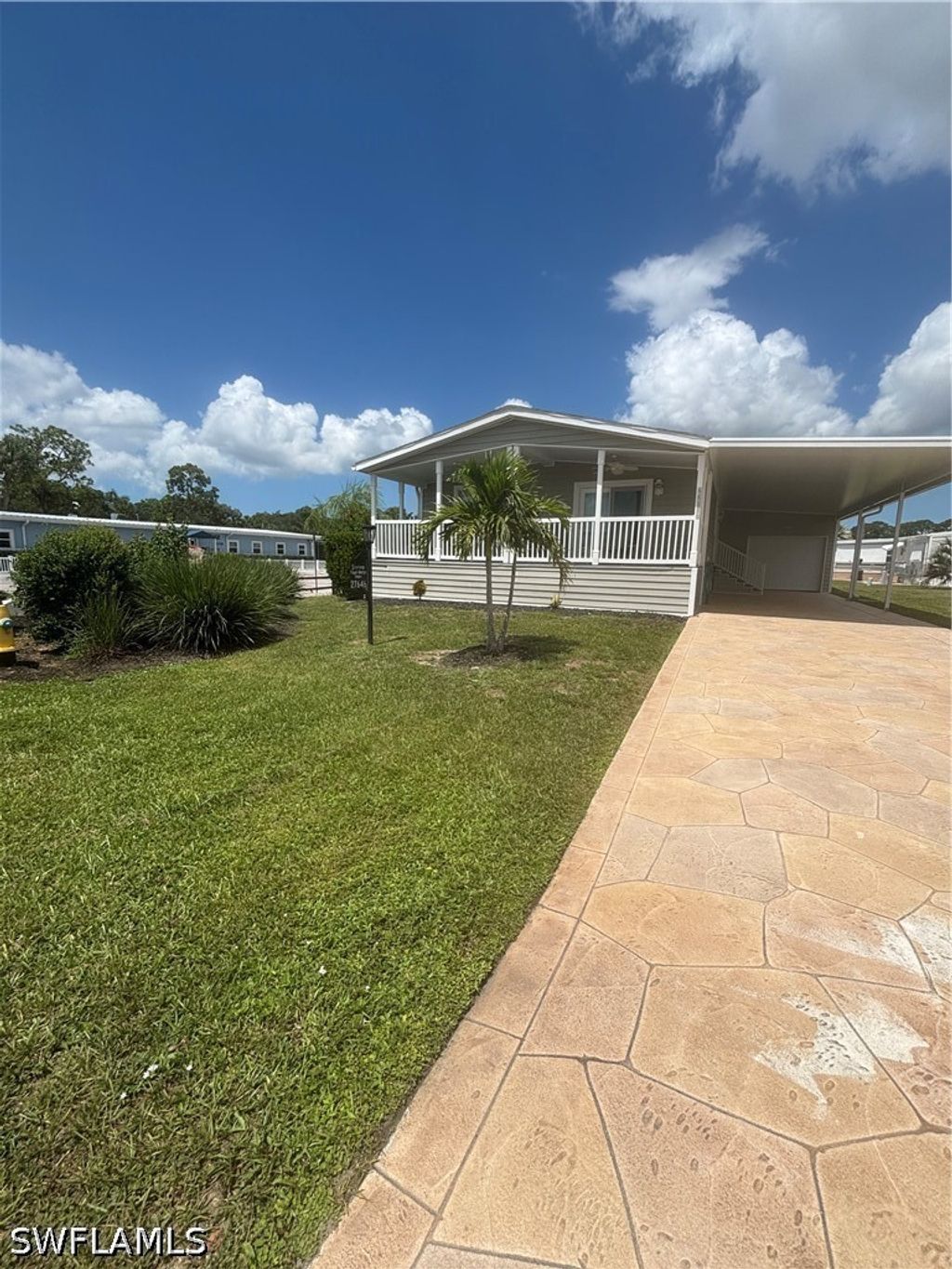 27646 Bourbonniere Dr, Bonita Springs