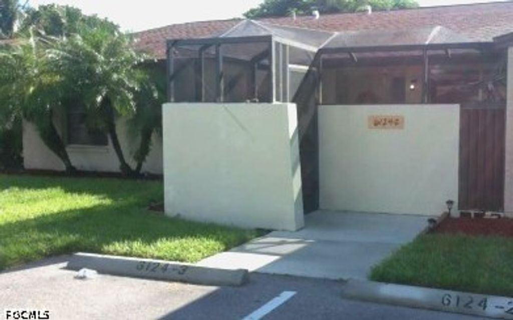 6124 Principia Dr 2, FORT MYERS