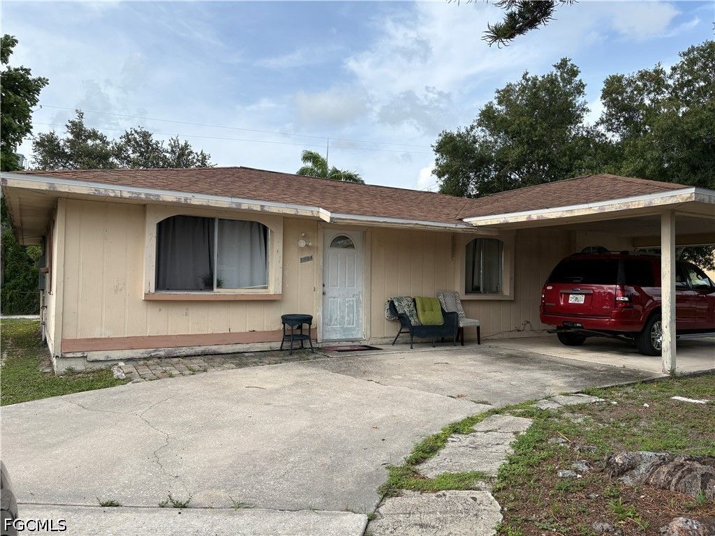 1891 Winkler Ave, Fort Myers