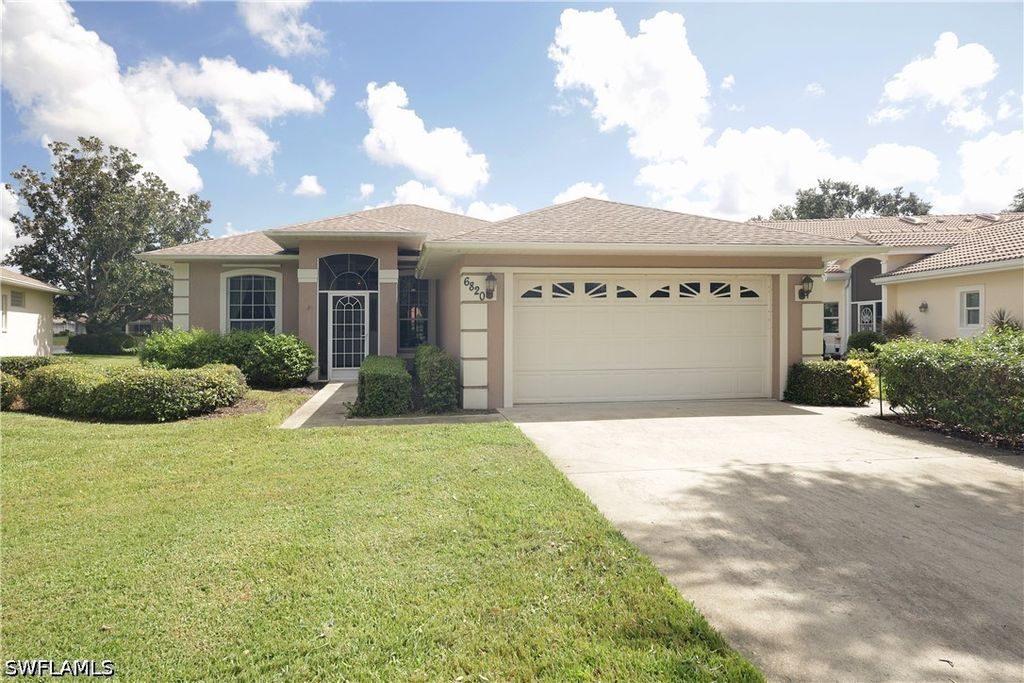 6820 Lone Oak Blvd, Naples