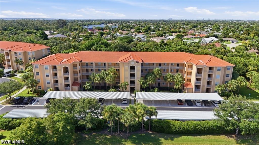 8251 Pathfinder Loop 633, Fort Myers