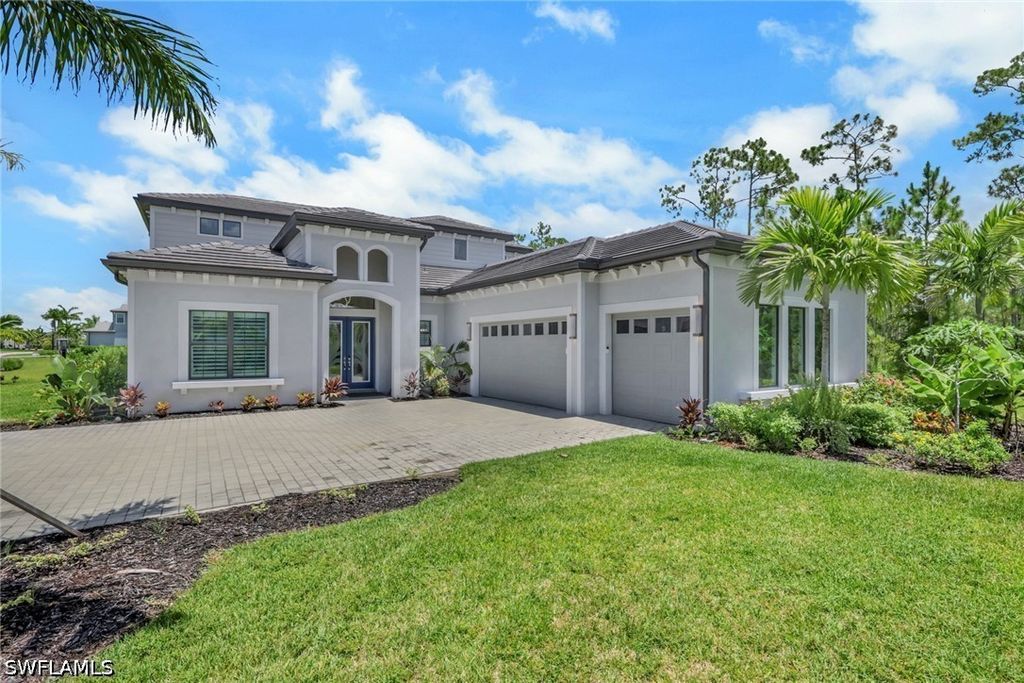 19679 Panther Island Blvd, Estero