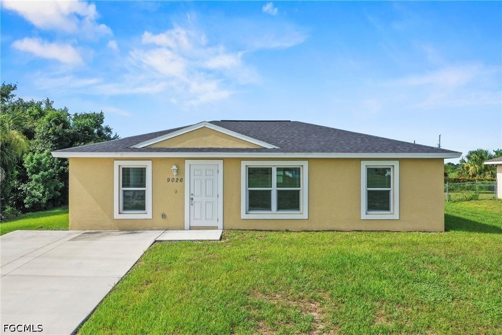 9026 Maywood Cir, Labelle