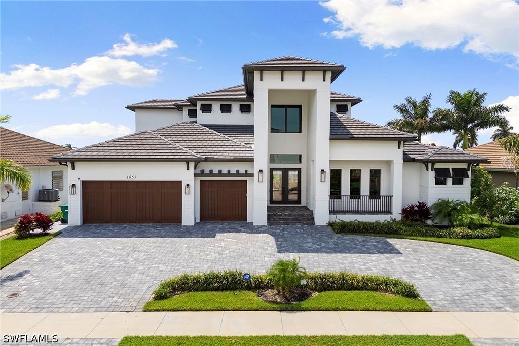 1857 Apataki Ct, Marco Island