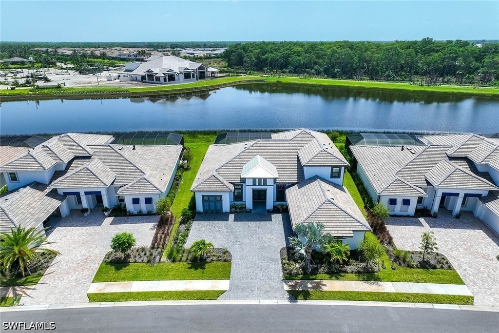 15428 Turin Dr, NAPLES
