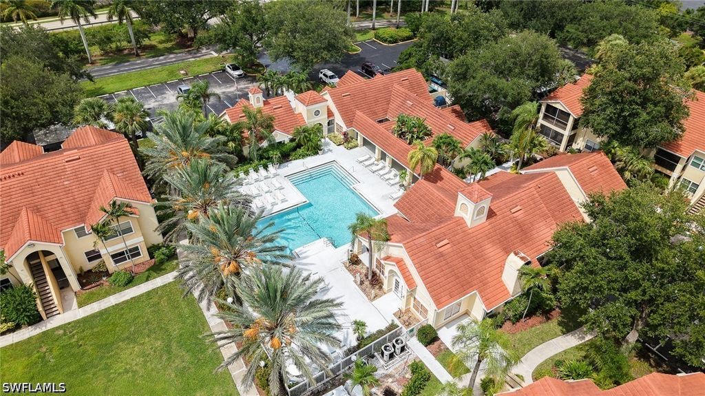 12561 Equestrian Cir 816, Fort Myers