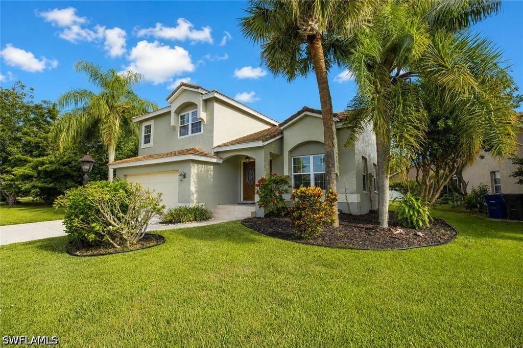 12960 Eagle Pointe Cir, Fort Myers