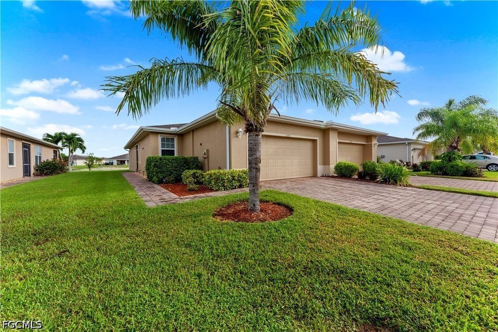 10781 Crossback Ln, Lehigh Acres