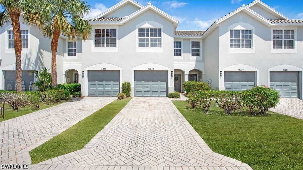 16242 Ravina Way 85, NAPLES
