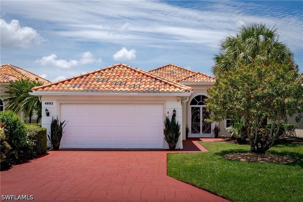 4892 San Pablo Ct, Naples