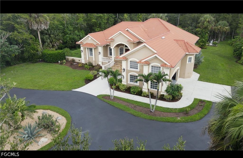 491 16th Ave Nw, Naples