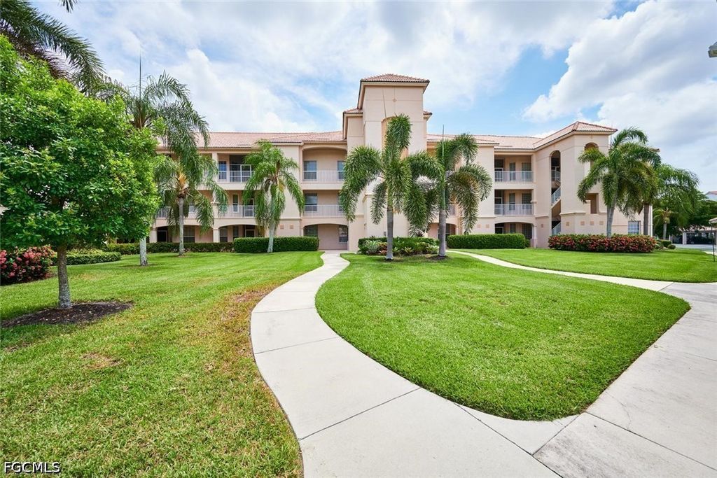 9140 Southmont Cv 102, Fort Myers