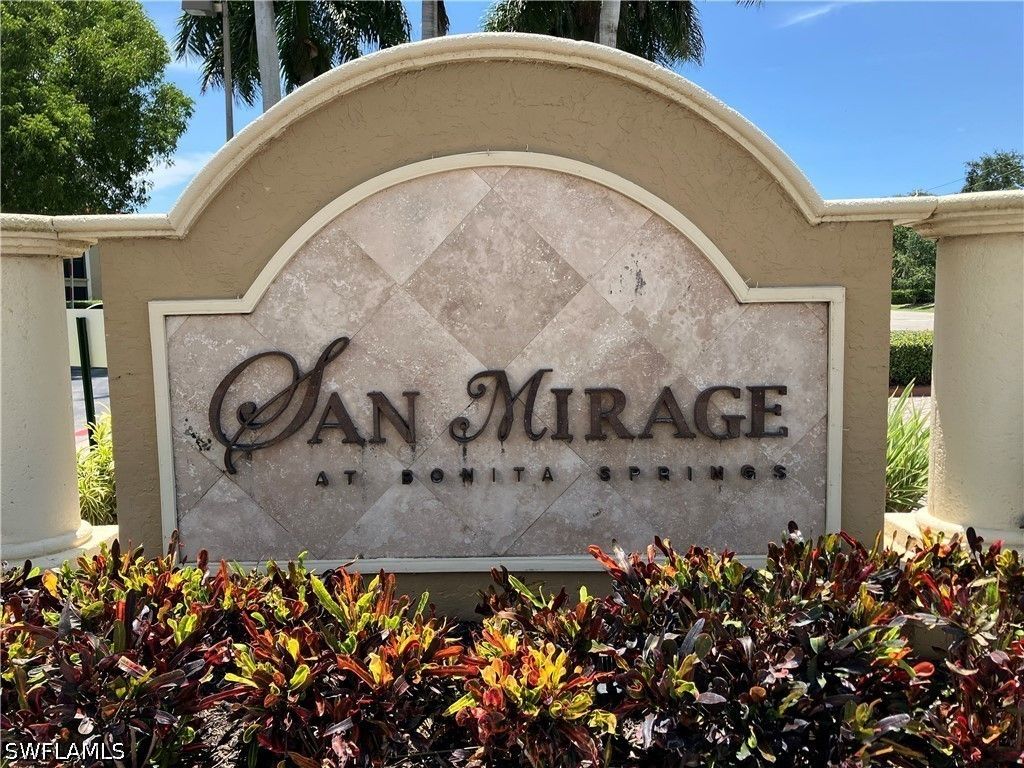 8920 Colonnades Ct E 516, Bonita Springs