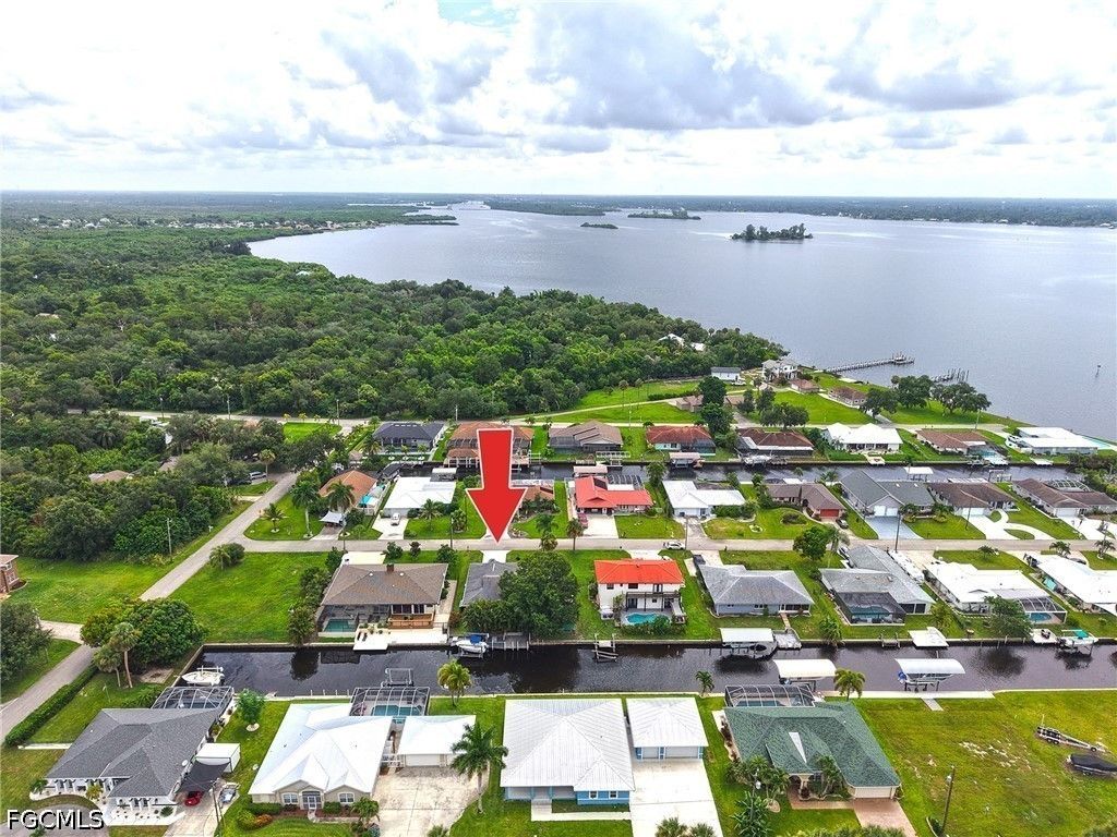 7228 Reymoor Dr, NORTH FORT MYERS