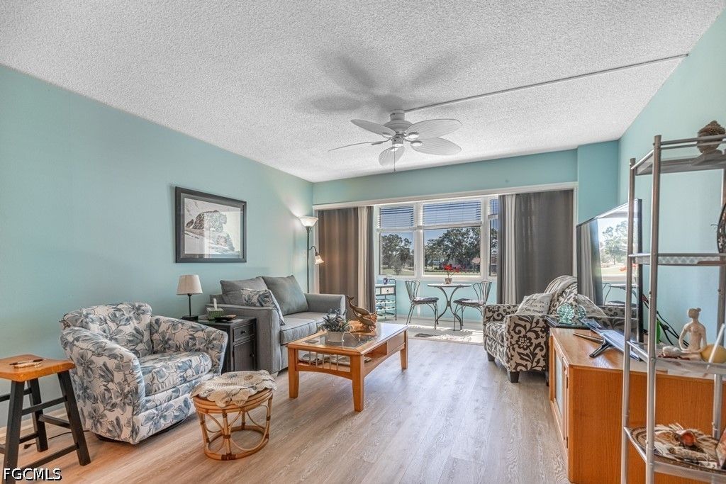 1700 Pine Valley Dr 207, Fort Myers